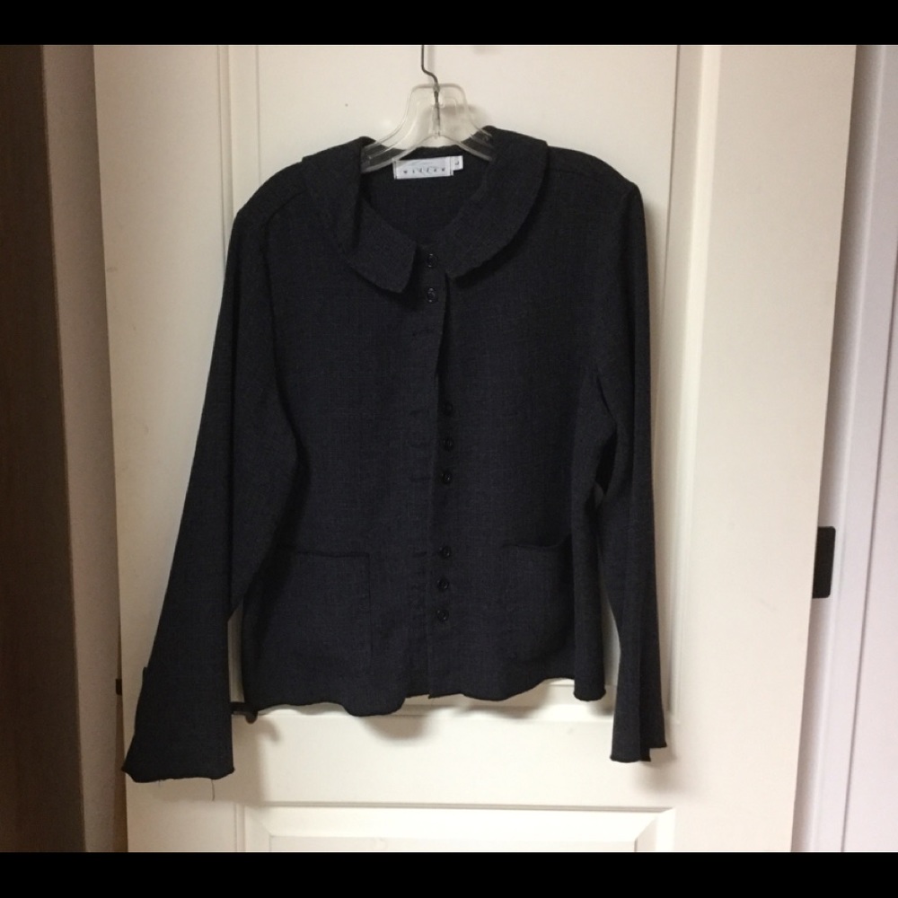 Beautiful Willow Jacket EUC